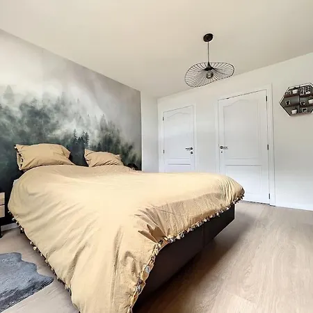 Апартаменты Le Duplex A Cote Du Circuit ! Ставело